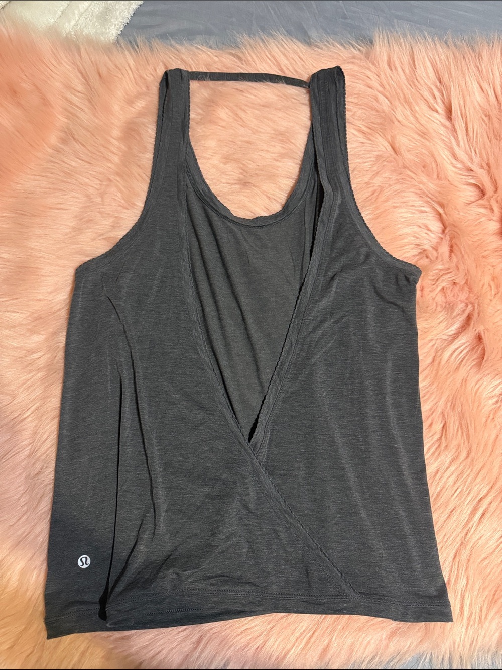 Lululemon Tied To It Tank Heathered Black size 10 NWOT - Picture 7 of 11